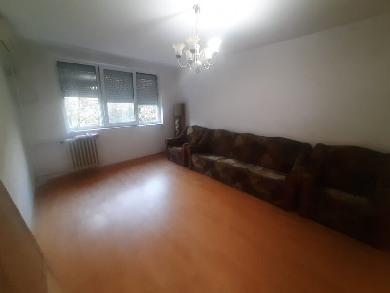 Drumul Taberei, Piata Valea Ialomitei,