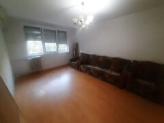 Drumul Taberei, Piata Valea Ialomitei